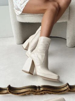 Princess Polly Eastern Boots Beige Croc