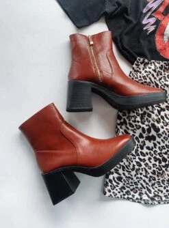 Princess Polly Halo Boots Tan