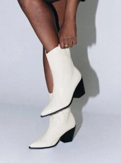 Princess Polly Jenny Croc Cowboy Boots Off White -Best Shoes Shop 1 d8b770f9 461e 4c16 840c 0a674209b3c8