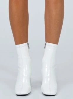 Princess Polly San Antonio Boots White -Best Shoes Shop 2O0A9728