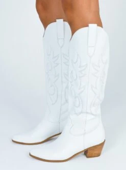 Billini Urson Boot White -Best Shoes Shop 2 0a5595ab ae07 4ab4 a27b dfc0c47ec494