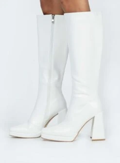 Princess Polly Montgomery Boot Matte White -Best Shoes Shop 2 354ee7a9 1461 4549 9fe0 74f91a2c3bec
