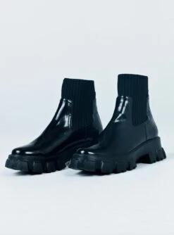 Princess Polly A La Mode Ribbed Sock Boots -Best Shoes Shop 2 3717bc1b dc6d 4417 b0a2 091ad91571ff