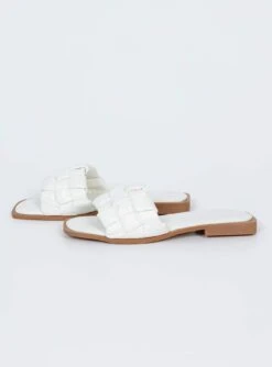 Princess Polly Buxton Sandals White 8 Princess Polly Buxton Sandals White -Best Shoes Shop 2 41105473 f76f 4989 a5af b60e28a3d88f