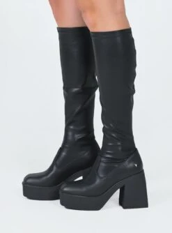 Windsor Smith BadGirls Black Stretch Sock Boots 8 Windsor Smith BadGirls Black Stretch Sock Boots -Best Shoes Shop 2 583050f5 4561 41c2 8d97 fc3dca914376