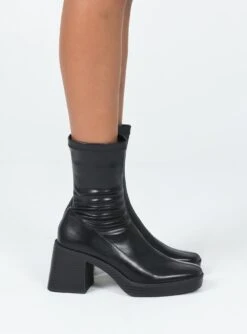 Princess Polly Alter Ego Boots Black -Best Shoes Shop 2 652e47ab 58cb 4b22 a81c 160a62bc46d4
