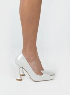 Princess Polly Vella Patent Heels White -Best Shoes Shop 2 675f8944 382f 4106 88ac ad8eb0c0d6b6