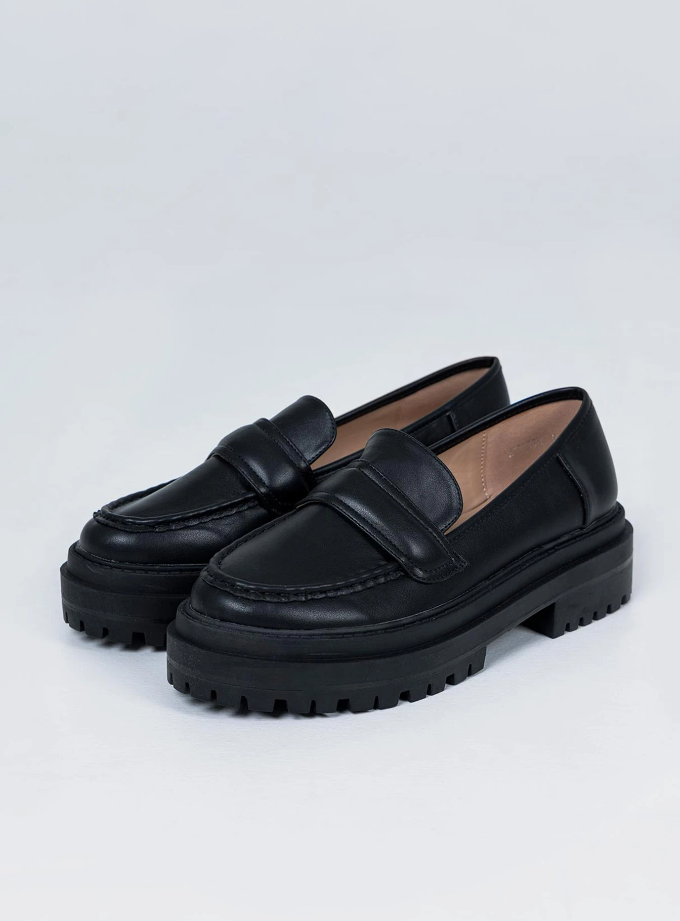 Princess Polly Bellevue Loafer Black 5 Princess Polly Bellevue Loafer Black - Image 3