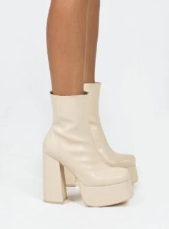 Garvie Platform Boots Cream 9 Garvie Platform Boots Cream -Best Shoes Shop 2 7e8473bb b8b8 402f bef6 ff13a7387f2d