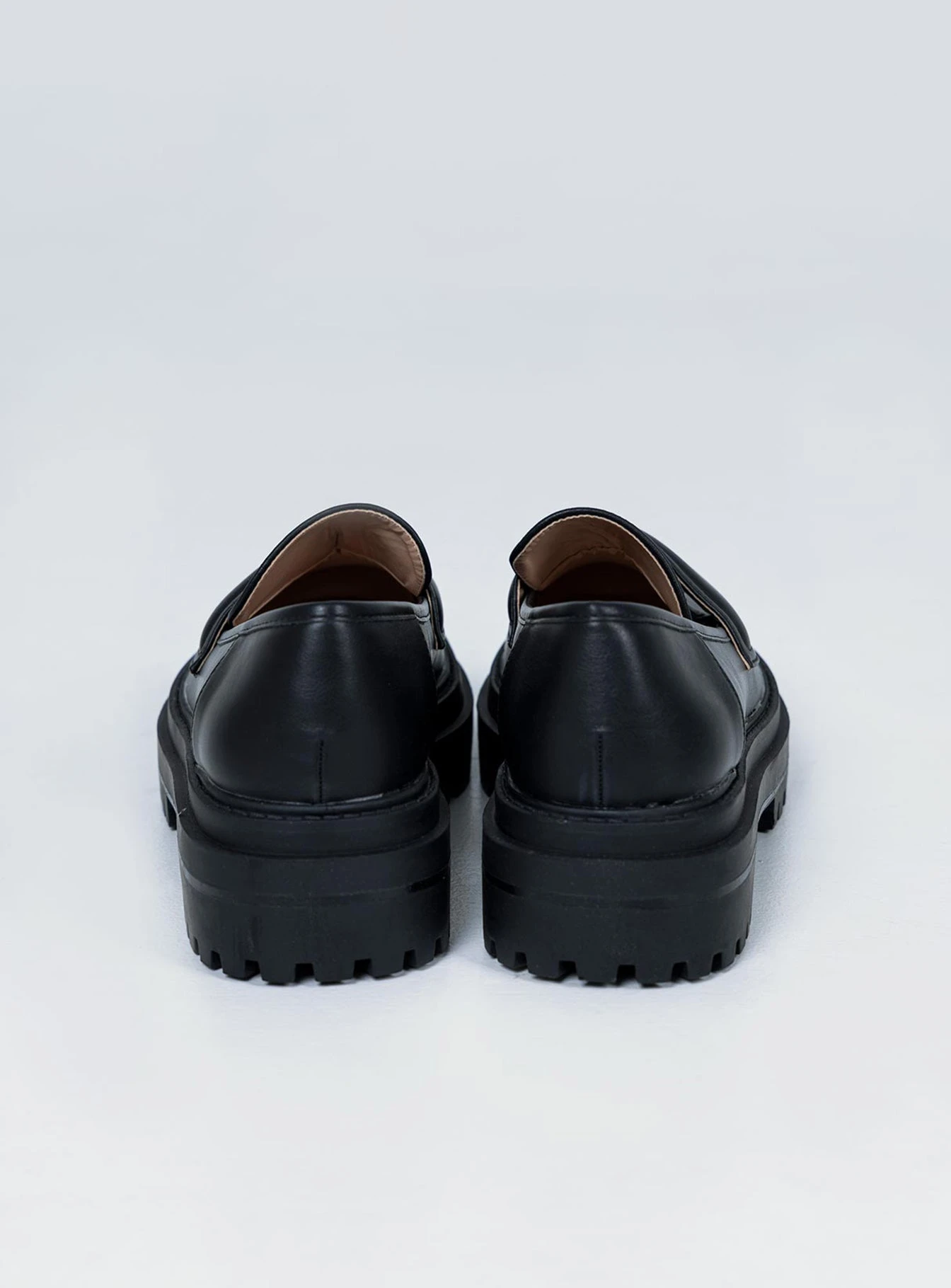 Princess Polly Bellevue Loafer Black 6 Princess Polly Bellevue Loafer Black - Image 4