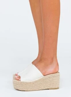 Therapy Sable Platforms -Best Shoes Shop 3 5b7989db 656a 49e5 9716 c295310c3f9f