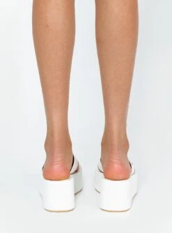 Princess Polly Voodoo Sandals White 10 Princess Polly Voodoo Sandals White -Best Shoes Shop 3 848c8c5b 61c5 4dbe b8d3 78fa679def7b