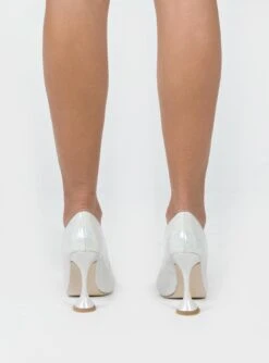 Princess Polly Vella Patent Heels White -Best Shoes Shop 3 aee61637 32a9 4db9 9350 0519efd7833e