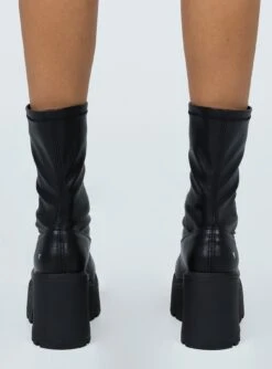Windsor Smith Found Black Stretch Sock Boot -Best Shoes Shop 3 b885ab24 81a2 4a50 8ba5 915c9f0a5299