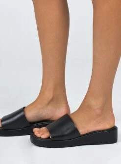 Delia Sandals Black -Best Shoes Shop 3 c96613ad 1057 4117 bcb5 a0adee0ea550