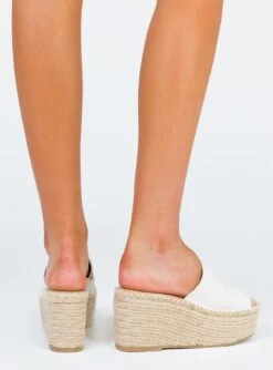 Therapy Sable Platforms -Best Shoes Shop 4 09ee2e80 4dd4 4b28 b878 a64c09a36cb2