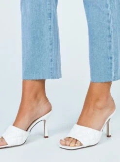Princess Polly The Leigh Heels White 13 Princess Polly The Leigh Heels White -Best Shoes Shop 4 befbd6c8 cde8 48df b225 84d5b6d4dc8e