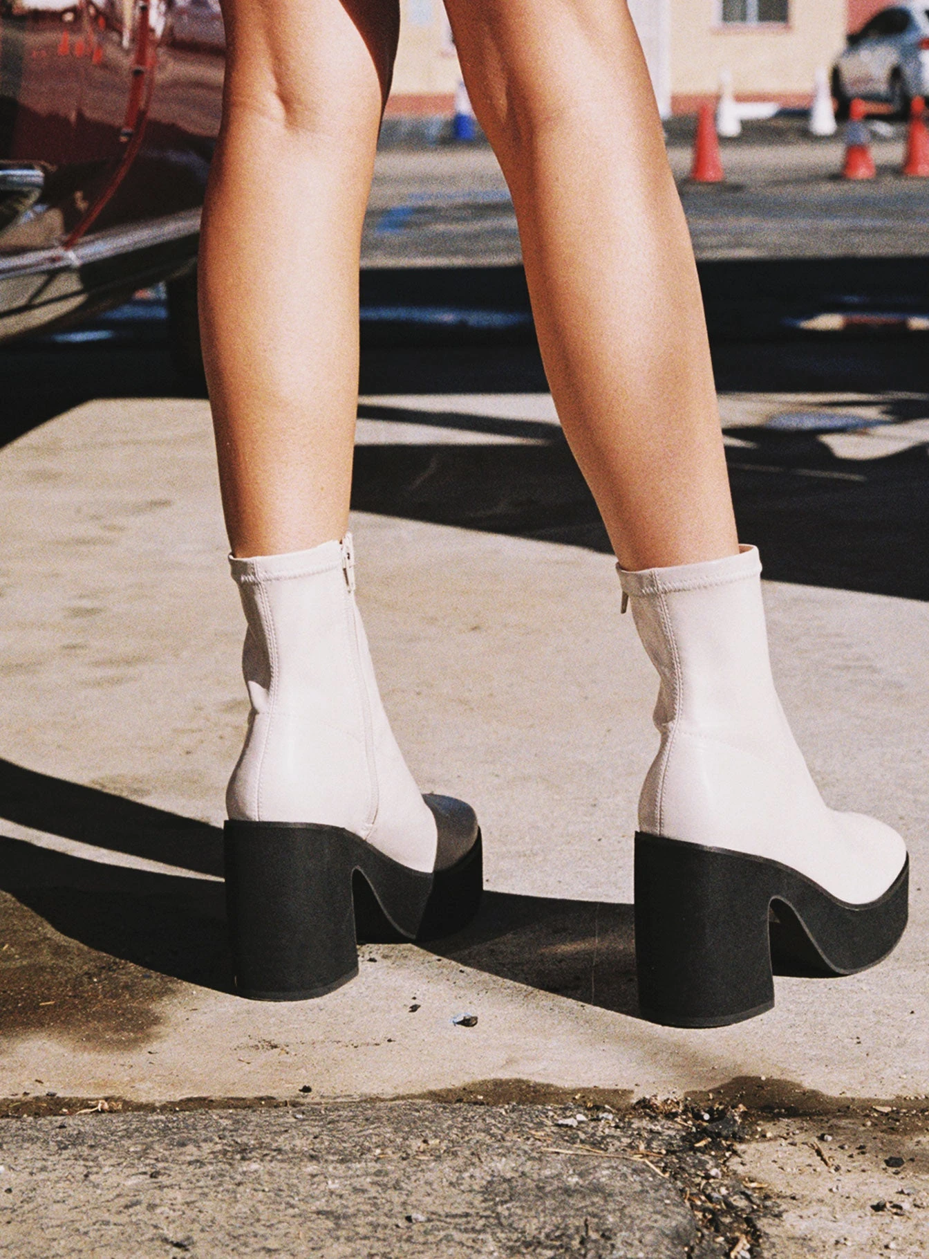 Princess Polly Stillwater Platform Boots Cream 7 Princess Polly Stillwater Platform Boots Cream - Image 5